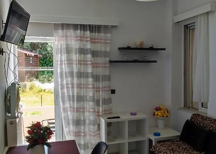 Holidays Апартаменти *