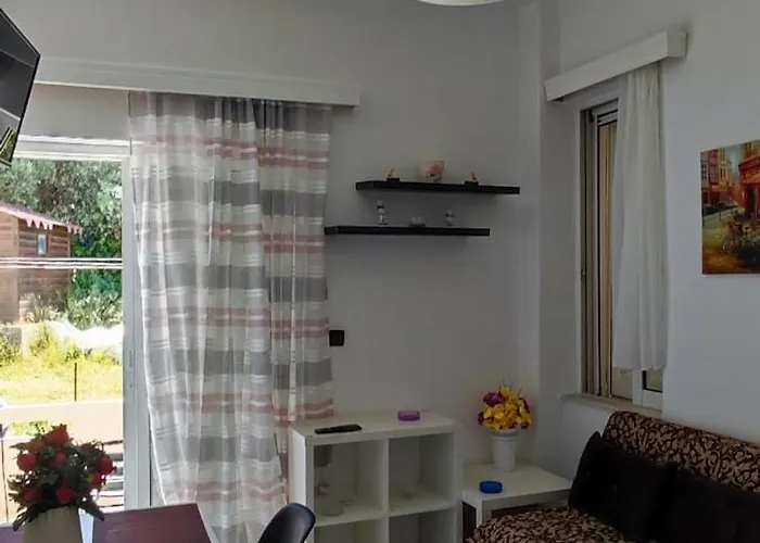 Holidays Апартаменти Ханья (Крит)